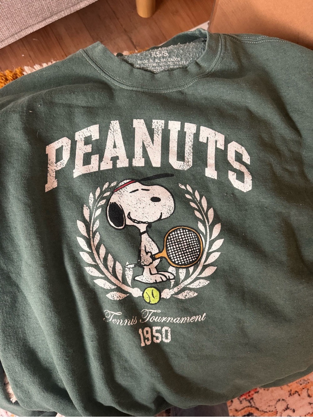 Vintage Peanuts Green Snoopy Tennis Graphic Sweatshirt